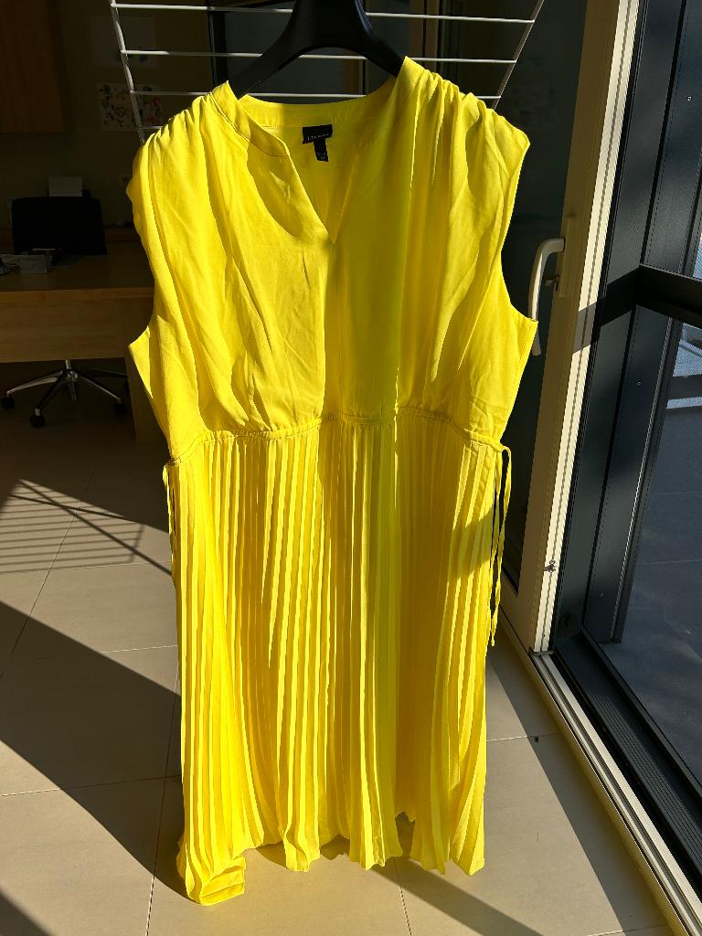 Zomerkleed maat 50, Enlèvement ou Envoi, Neuf, Jaune