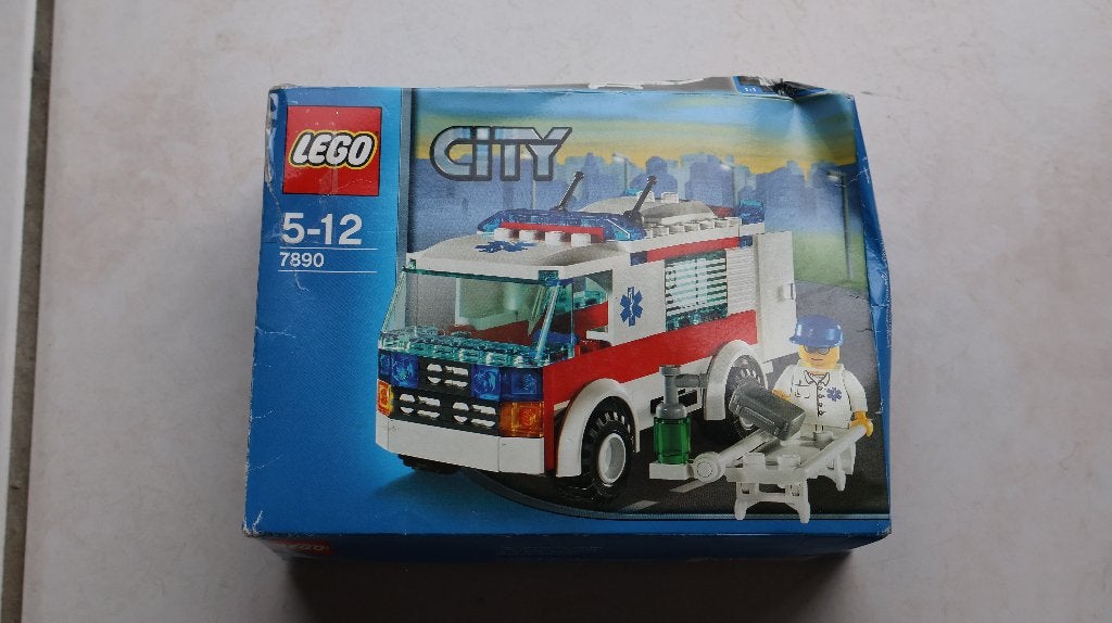 LEGO City 7890 – Ambulance met brancard & dokter (5–12), Ophalen, City, Compleet, Lego