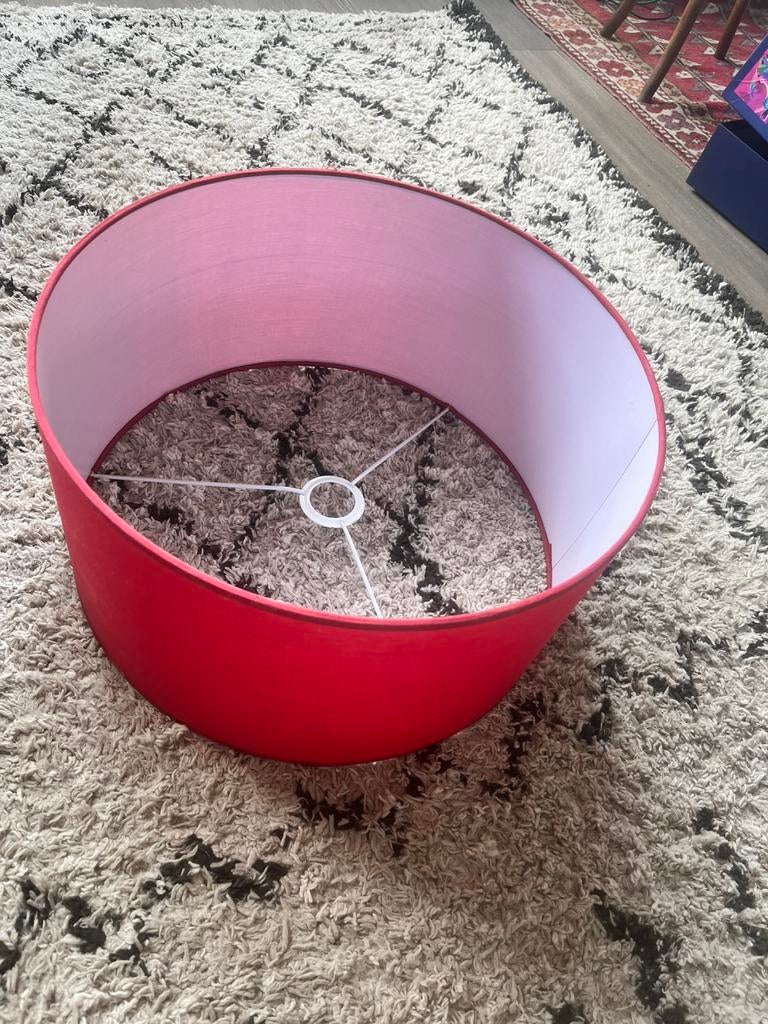 Abat-jour rouge-bordeaux rond, Maison & Meubles, Lampes | Abat-jour, Enlèvement, Comme neuf, Rouge, Rond