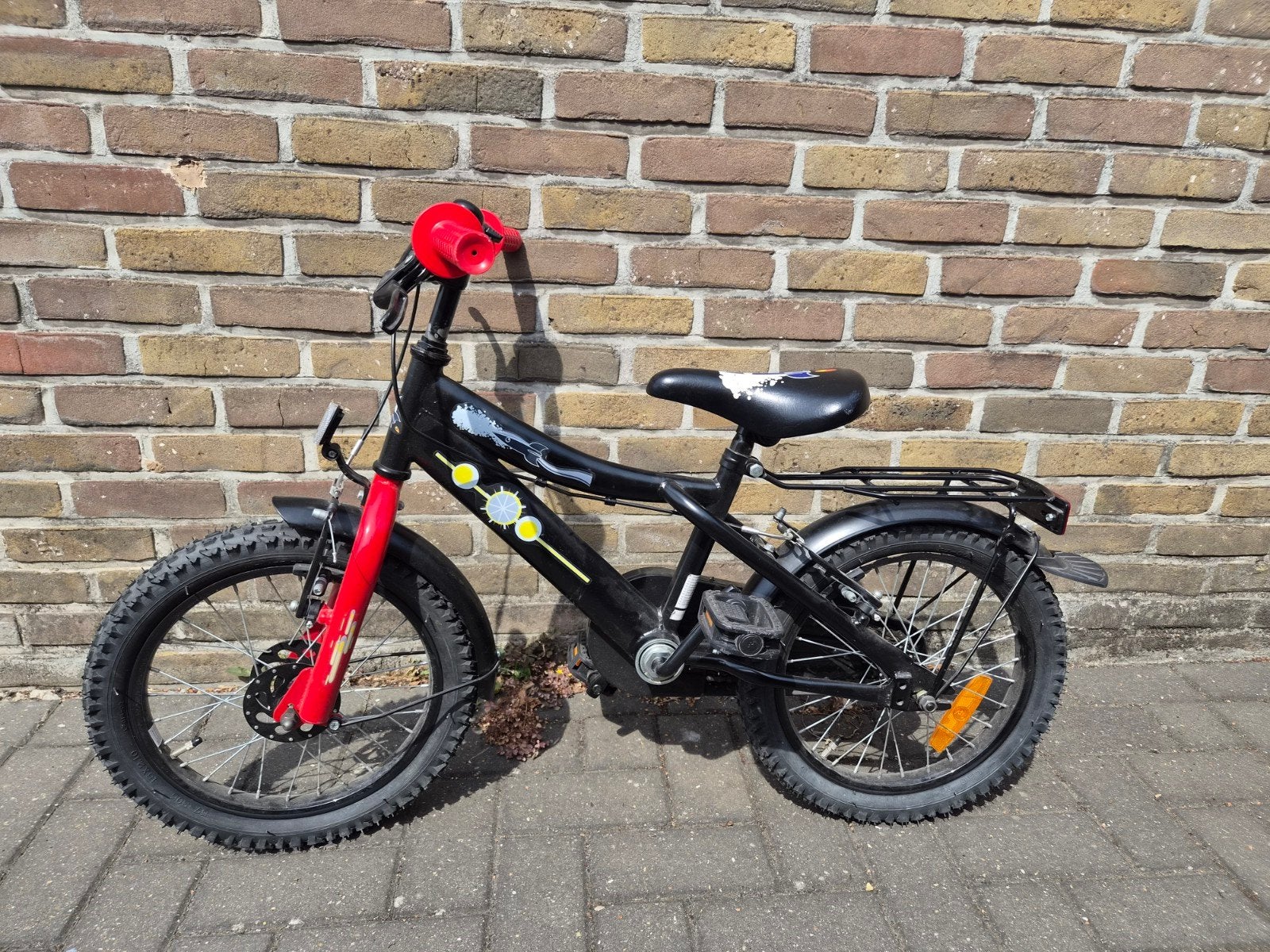 Kinderfiets 16 inch – zeer nette staat – met zijwieltjes, Ophalen, Zijwieltjes, 16 tot 20 inch, Velgrem