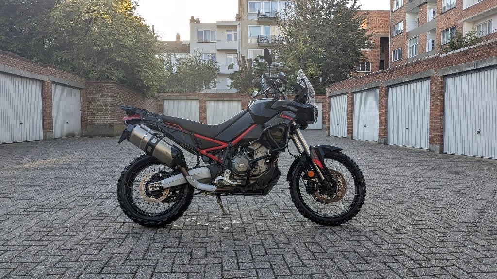 Aprilia Tuareg, 2 cilinders, Occasion, Motorrijbewijs A, 660 cc