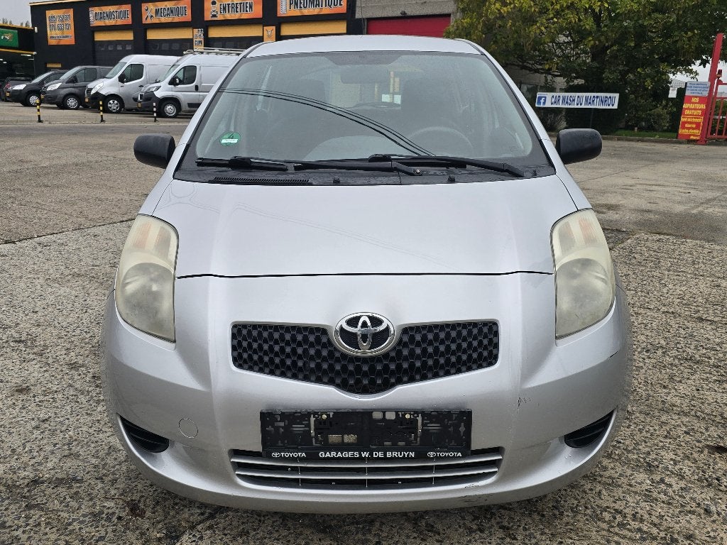 TOYOTA YARIS 1.3 i 2007 /174.000 KM /EURO 4 /CT OK /2.499 €, Autos, Achat, https://public.car-pass.be/vhr/575da541-536f-4add-928e-9897a9a50cd3