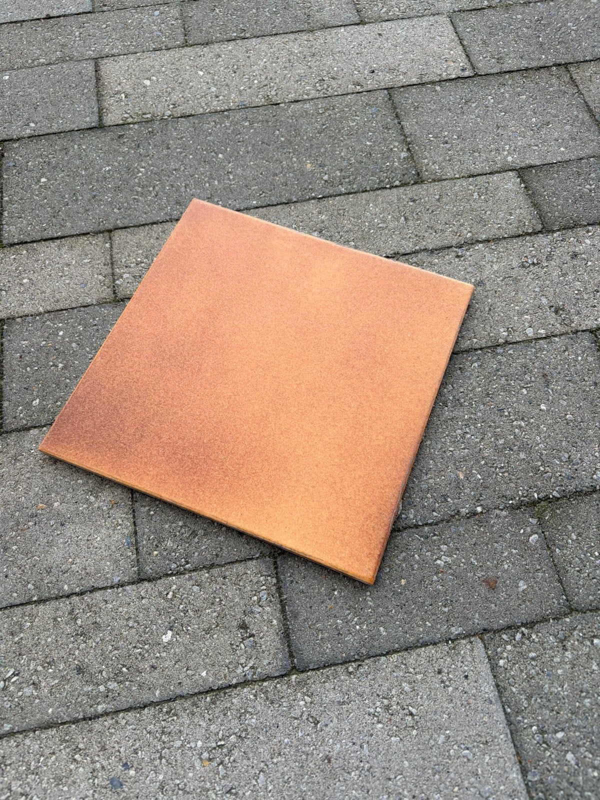 Gratis Tegel 30x30, Doe-het-zelf en Bouw, Ophalen, Gebruikt, Graniet, 5 tot 10 m²