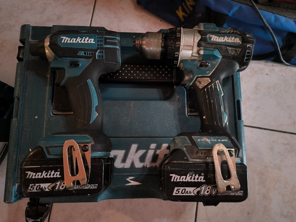 Perceuse Makita DHP486 + Visseuse a choc DTD153, Enlèvement, Comme neuf, Perceuse sans fil, Makita