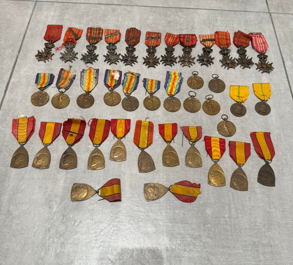 Wo1 lot ABBL medailles ( 39 stuks ), Verzamelen, Ophalen of Verzenden