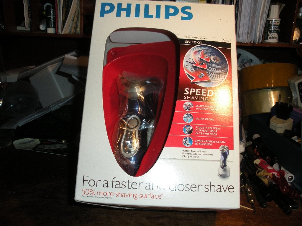 PHILIPS Sneller scheerapparaat/wasbaar/handige oplaadstanda, Elektronische apparatuur, Ophalen of Verzenden, Zo goed als nieuw