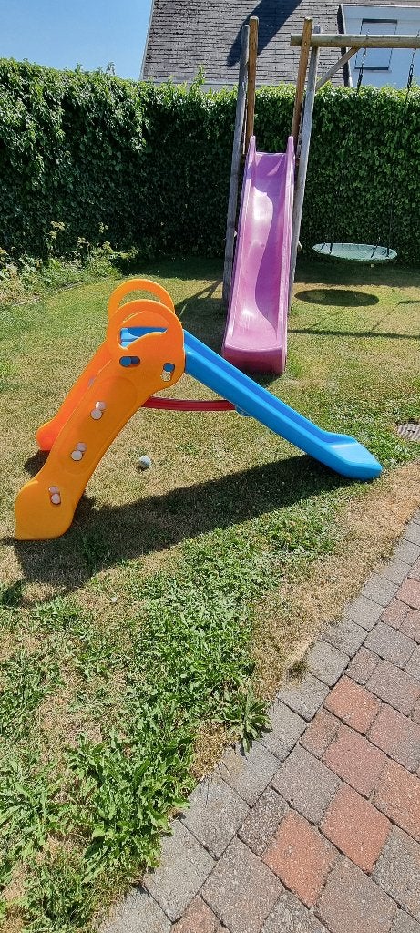 Toboggan pour enfants avec pulvérisateur d'eau, Enfants & Bébés, Enlèvement, Utilisé, Toboggan