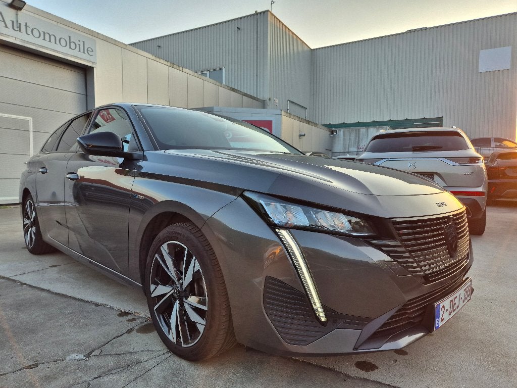 308 SW 1.6 PHEV HYBRID ALLURE e-EAT8 / 84.657 KM ! 2023 !, Autos, Peugeot, Argent ou Gris, Achat, Euro 6, Entreprise