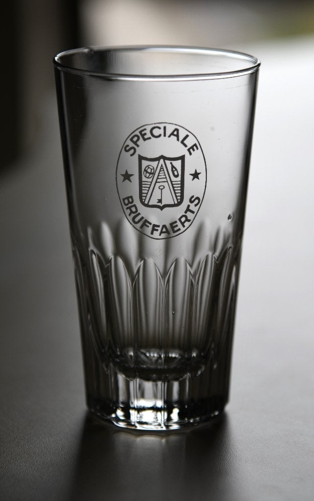 Verre à bière vintage rare "Speciale Bruffaerts" Neerijse, Collections, Enlèvement, Verre à bière