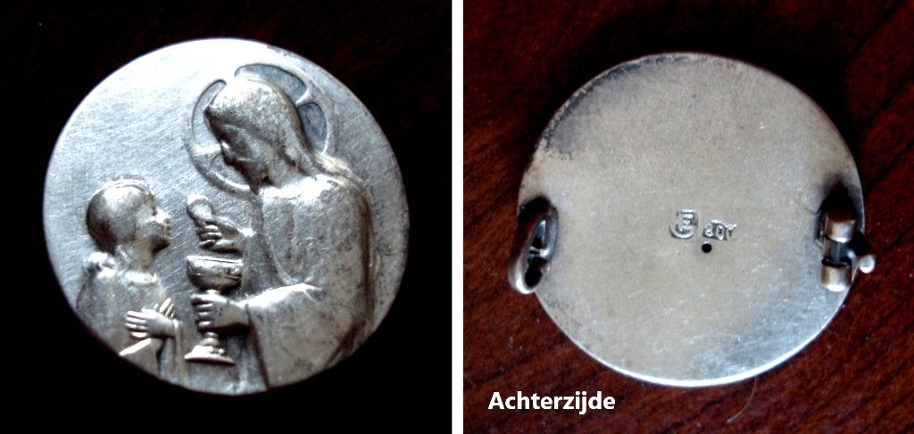 Zilveren communie medaille met Jezus, Ophalen of Verzenden, Gebruikt, Overige typen, Christendom | Katholiek
