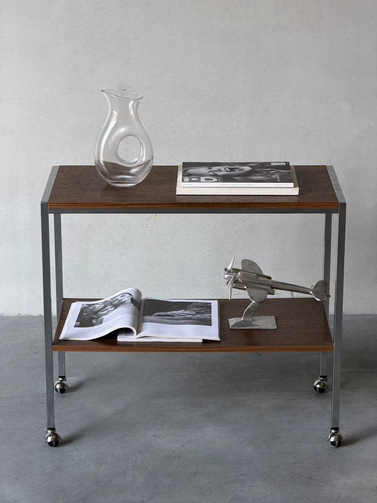 Vintage chroom / houten rek met twee etages, Ophalen, Zo goed als nieuw