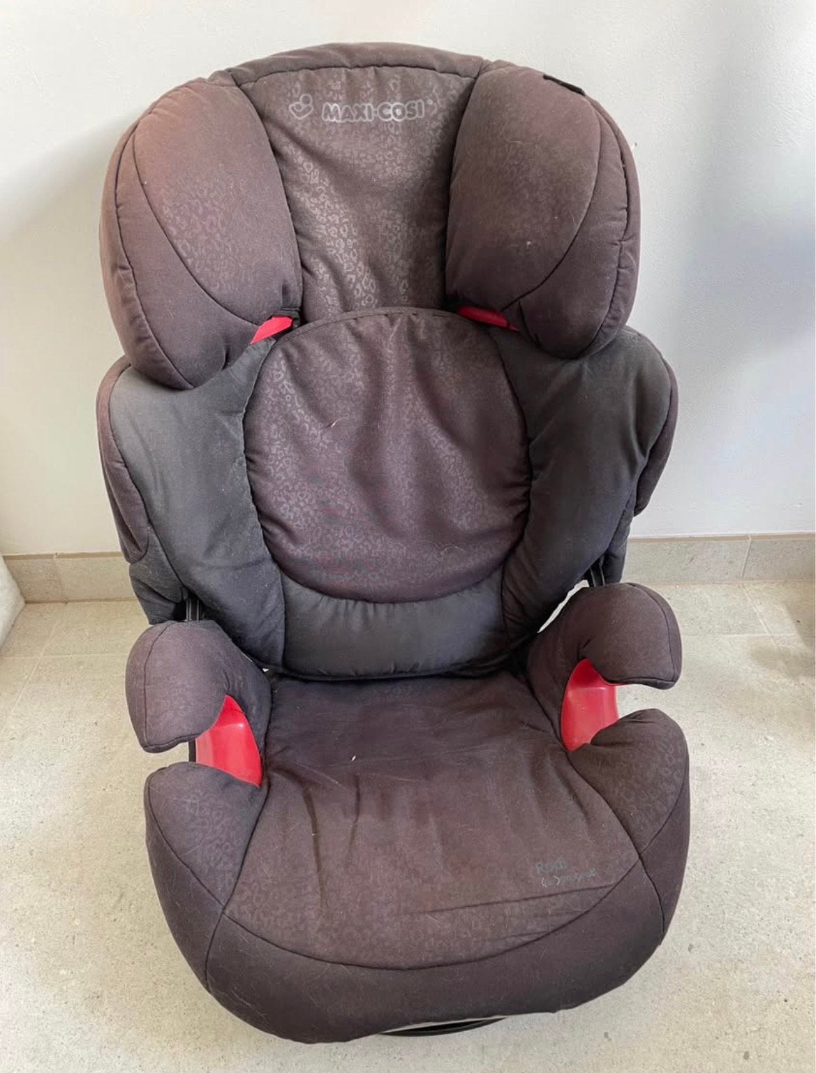 Siege auto maxi cosi avec housse, Enfants & Bébés, Sièges auto, Enlèvement, Utilisé, Maxi-Cosi
