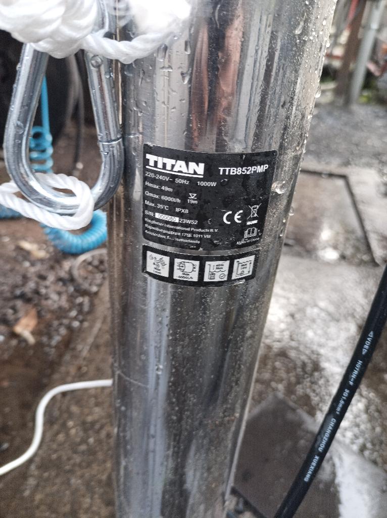 Pompe de puit inox 6000 litres, Tuin en Terras, Waterpompen, Ophalen, Zo goed als nieuw, Elektrisch, Bronpomp