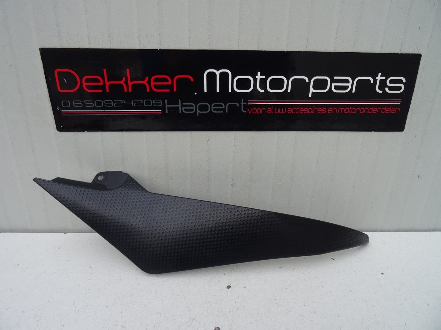 Rechter Tankkap / Tank cover right Yamaha YZF R6 2008-2016, -, Utilisé, -, -