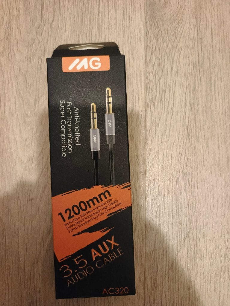 Câble AUX jack 3,5 mm MG 1,2 m neuf, Enlèvement, Neuf