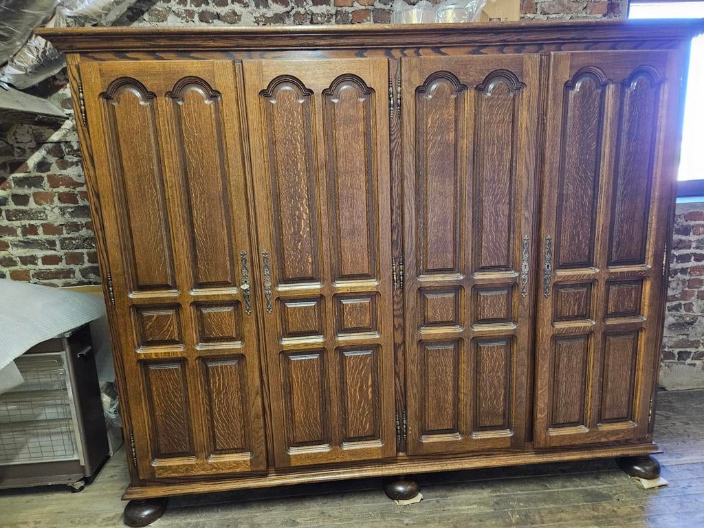 Chambre en chêne foncé, Antiquités & Art, Antiquités | Meubles | Armoires, Enlèvement