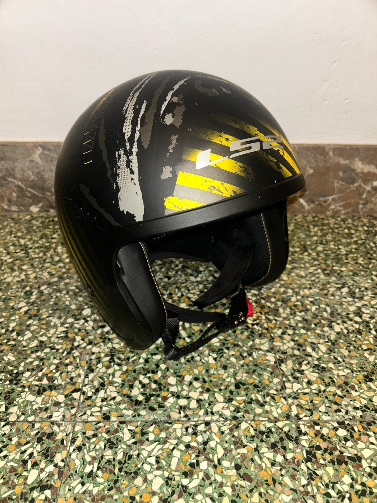 Casque moto LS2, Enlèvement ou Envoi, Comme neuf