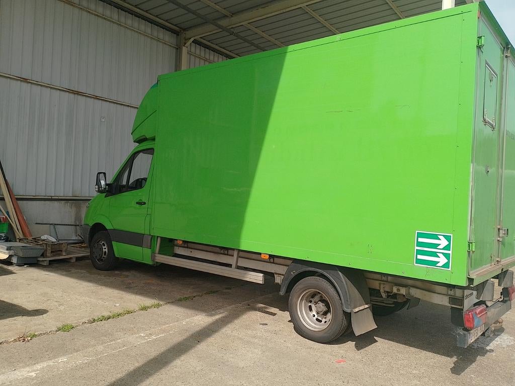 Bestelwagen Meubelbak te huur