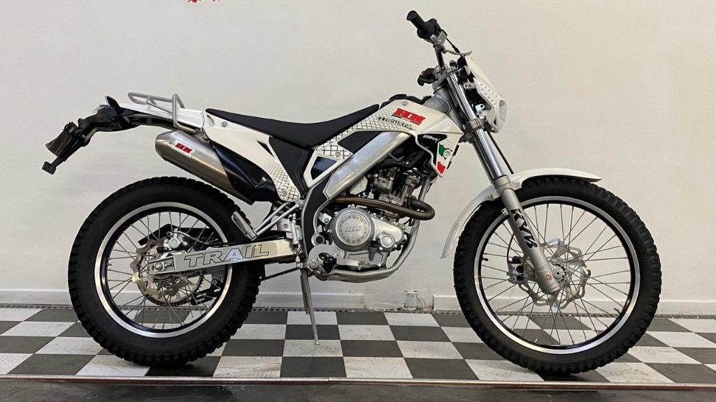 HM TRL 200 Enduro — 2012, Ophalen, 1 cilinder, 11 kW of minder