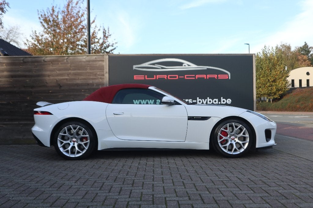2.0 i P300  R-Dynamic /1 st eig /Gps /Camera/Leder/79900 km, Auto's, Automaat, Dealer onderhouden, Achterwielaandrijving, F-type