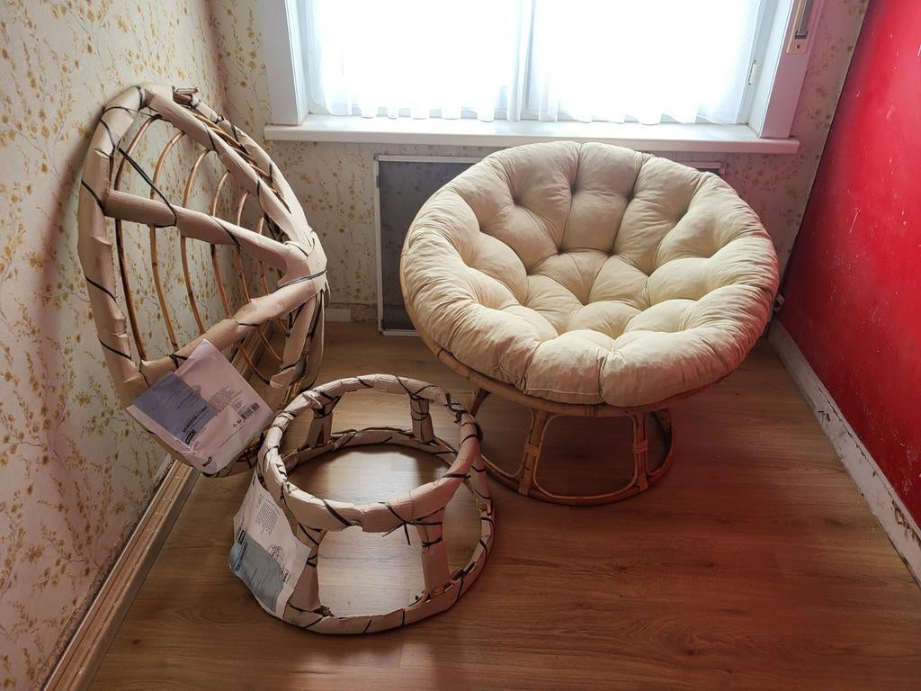 Jysk Jordrup - 2 stoelen en 1 kussen, Ophalen