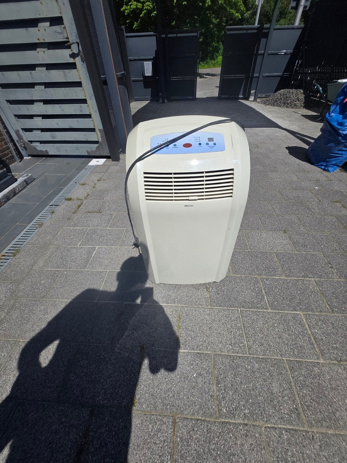 Mobiele airco, Ophalen, Mobiele airco