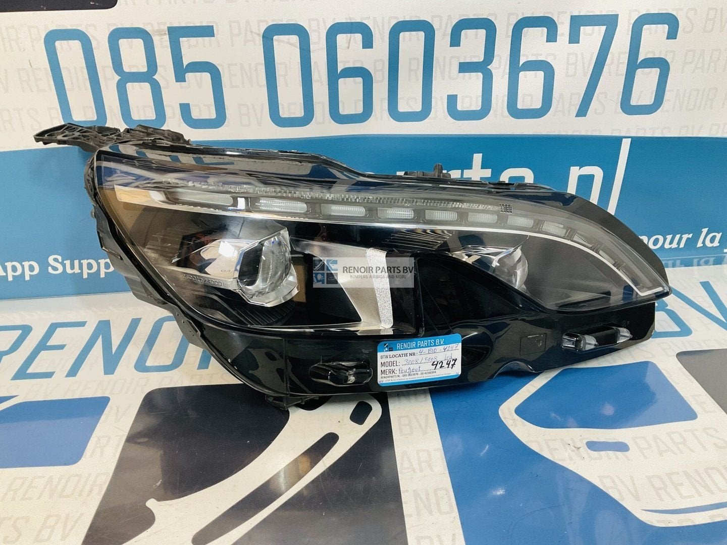 Koplamp Peugeot 3008\\5008 GT Line Full Led Rechts 89911449, -, Utilisé, -, Enlèvement ou Envoi
