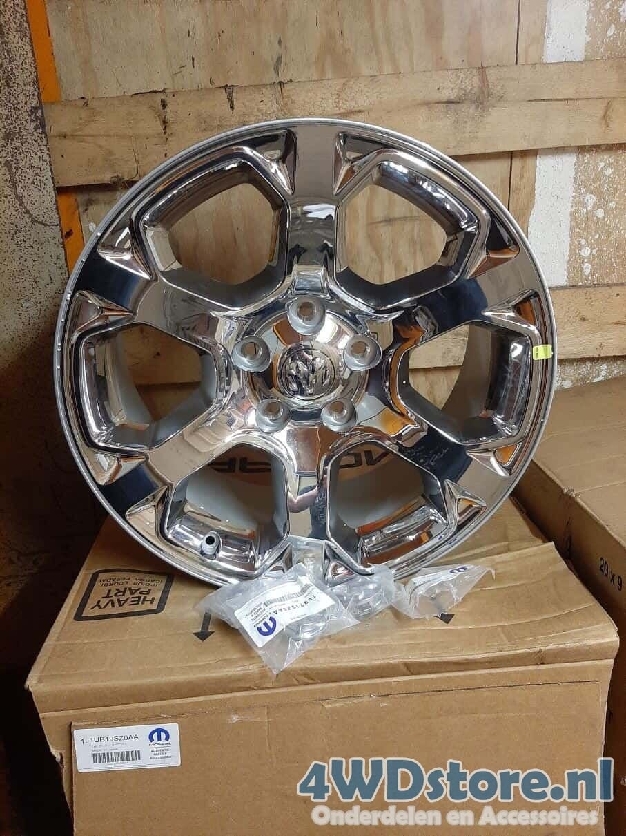 Dodge RAM Laramie Velg 20 Inch - 1UB19SZ0AA, Autos : Pièces & Accessoires, Pneus & Jantes, Neuf, -, Pneu(s), 20 pouces