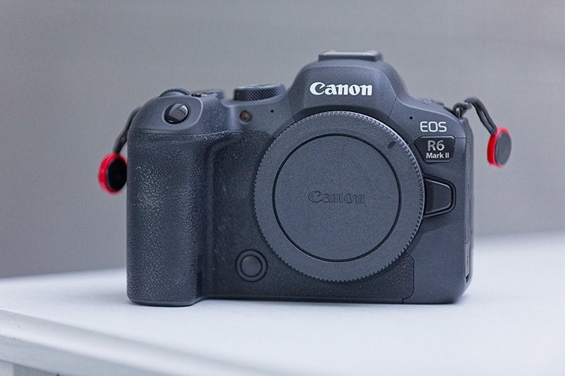 Canon R6 Mark II, TV, Hi-fi & Vidéo, Sans zoom optique, Stabilisation d'image, Comme neuf, Enlèvement