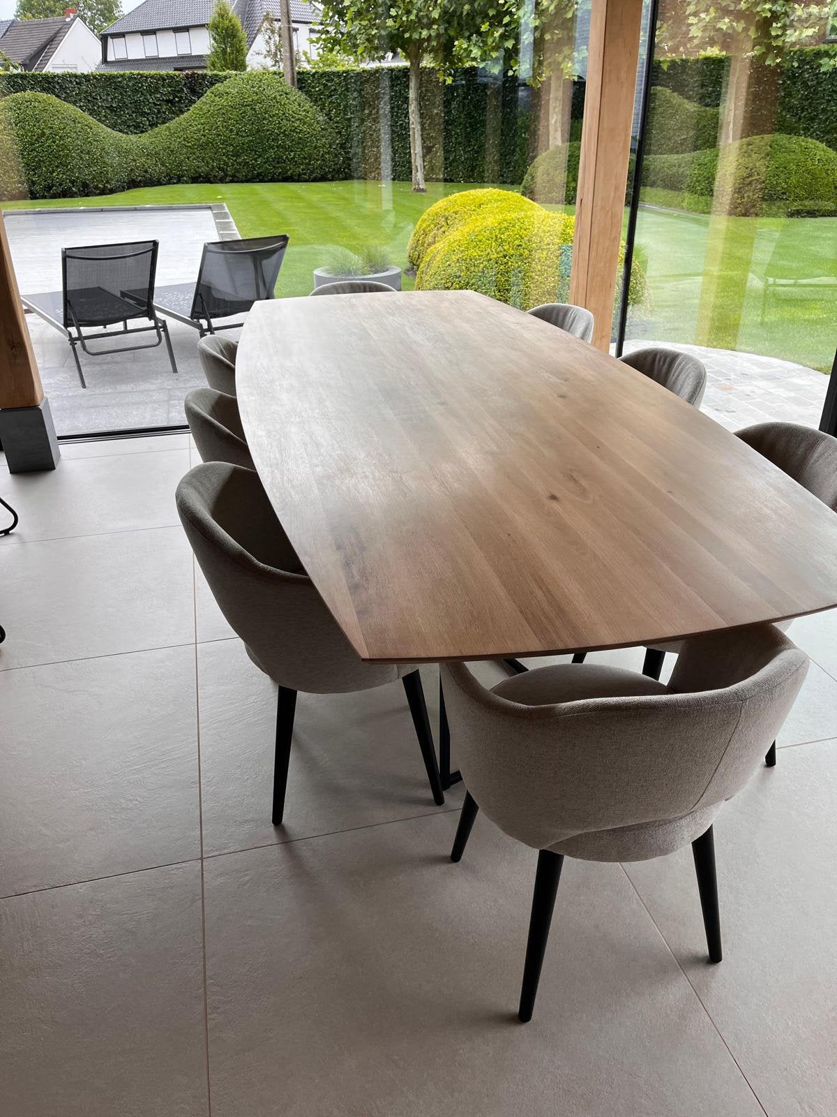 Tafel en 8 stoelen complete set nieuwstaat, Tuin en Terras, Ophalen, Zo goed als nieuw