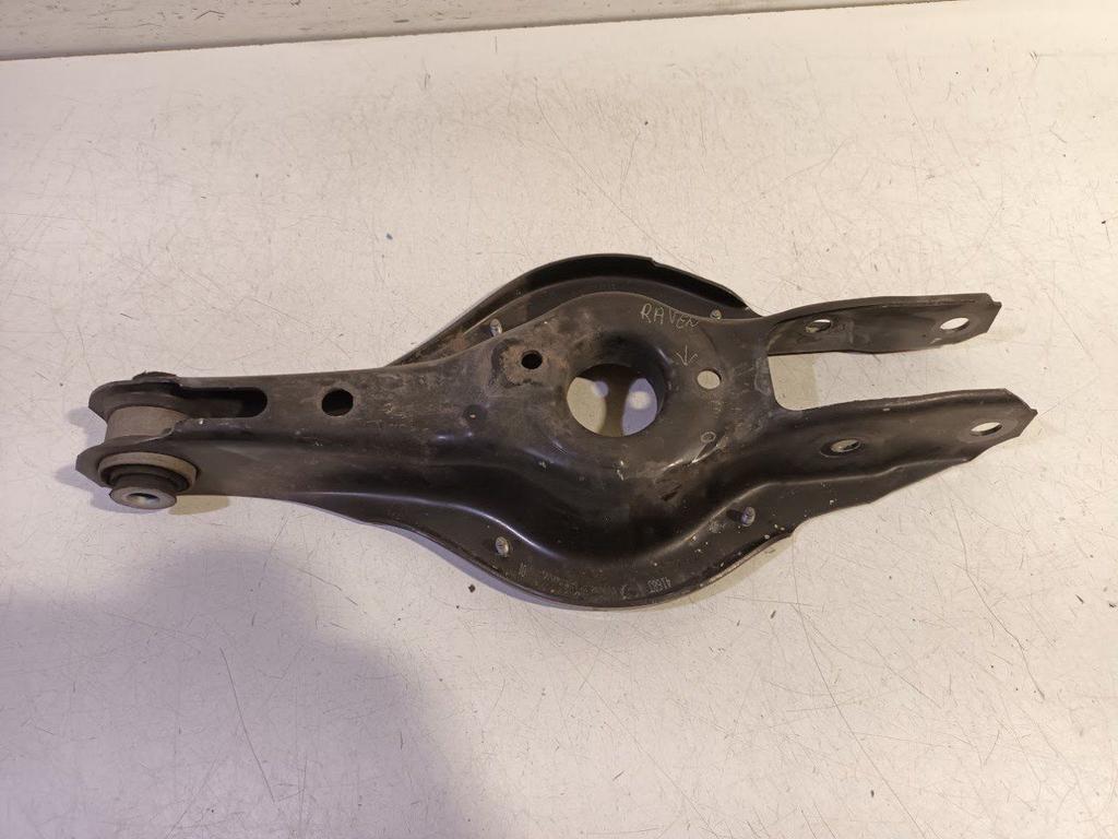 Draagarm rechts achter onder BMW 4 serie, BMW, Onderdelen@venauto.nl, Van der Ven Autorecycling B.V., Ettenseweg 76, 4706 PB Roosendaal, The Netherlands