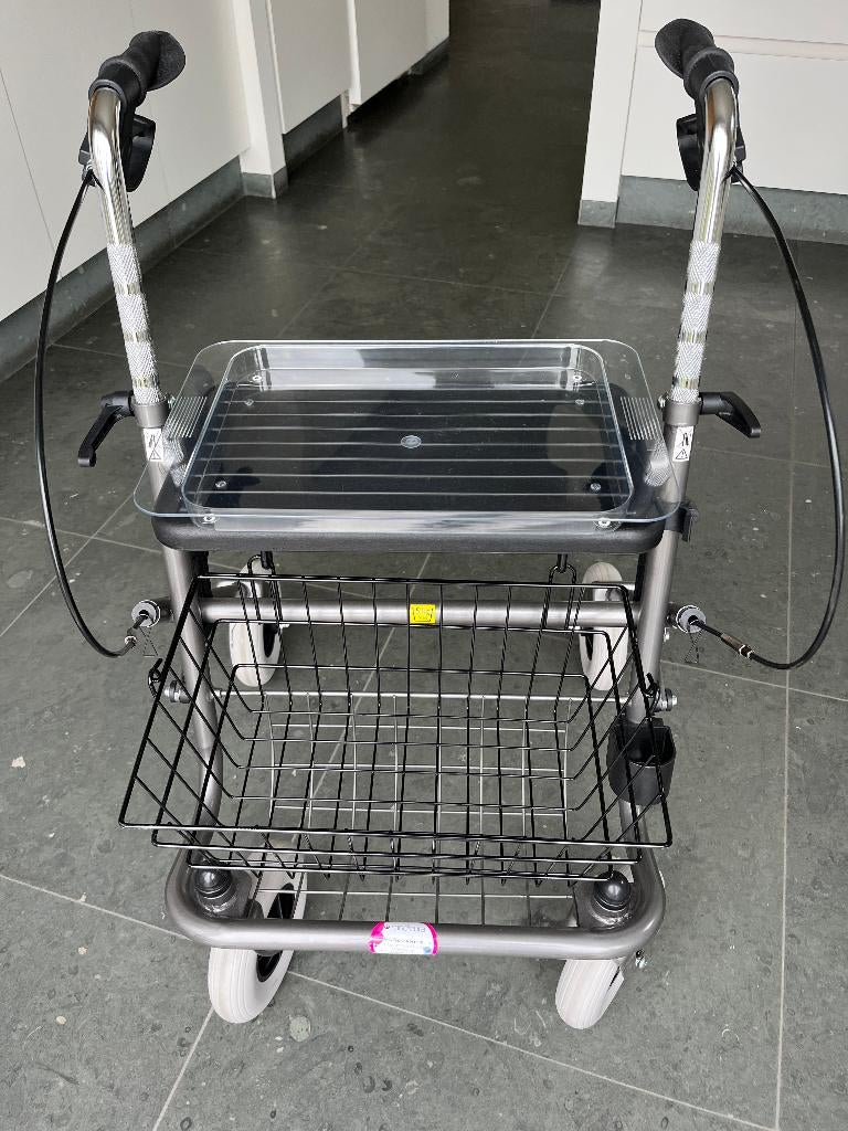 Rollator, Ophalen, Opvouwbaar, Zo goed als nieuw