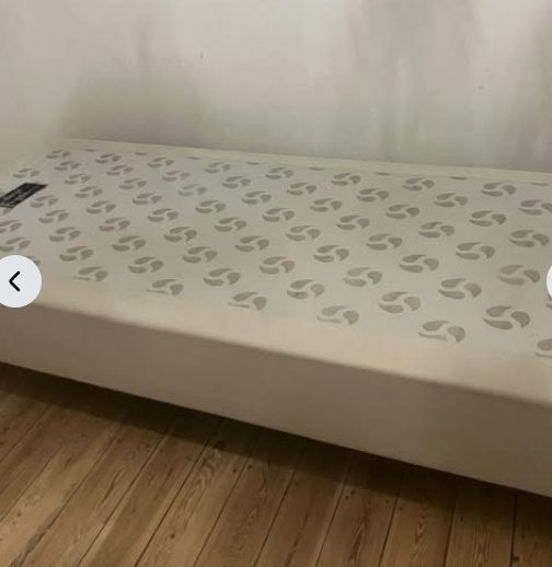Deux boxspring "Progression Magnitude Luxury bedding", Huis en Inrichting, Ophalen, 100 cm, Beige, Tweepersoons