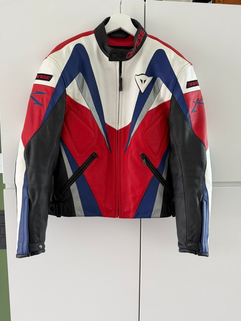 Motorvest Dainese maat 50 - Heel mooie staat, Motoren, Kleding | Motorkleding, Ophalen of Verzenden, Dames, Jas | leer, Dainese