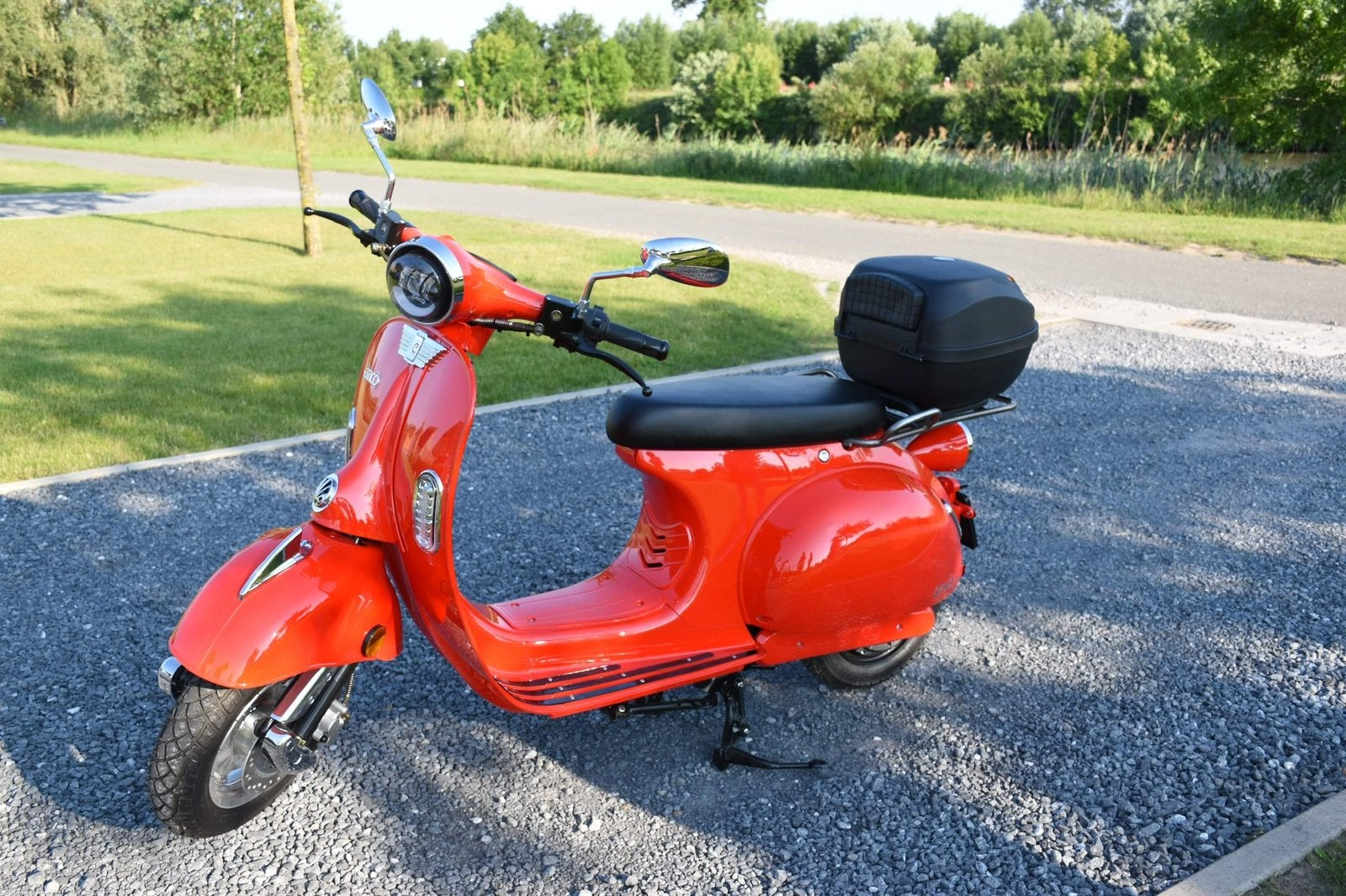 Emco elektrische scooter, Fietsen en Brommers, Scooters | Overige merken, Ophalen, Elektrisch, Klasse B (45 km/u), Zo goed als nieuw