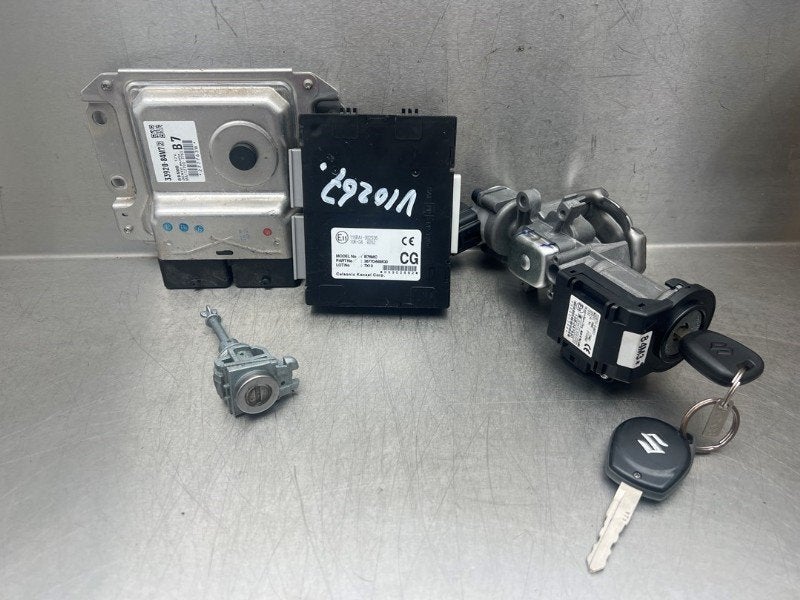 COMPUTER CONTACTSLOT Suzuki Celerio (LF) (|3392084M7|), Gebruikt, Suzuki
