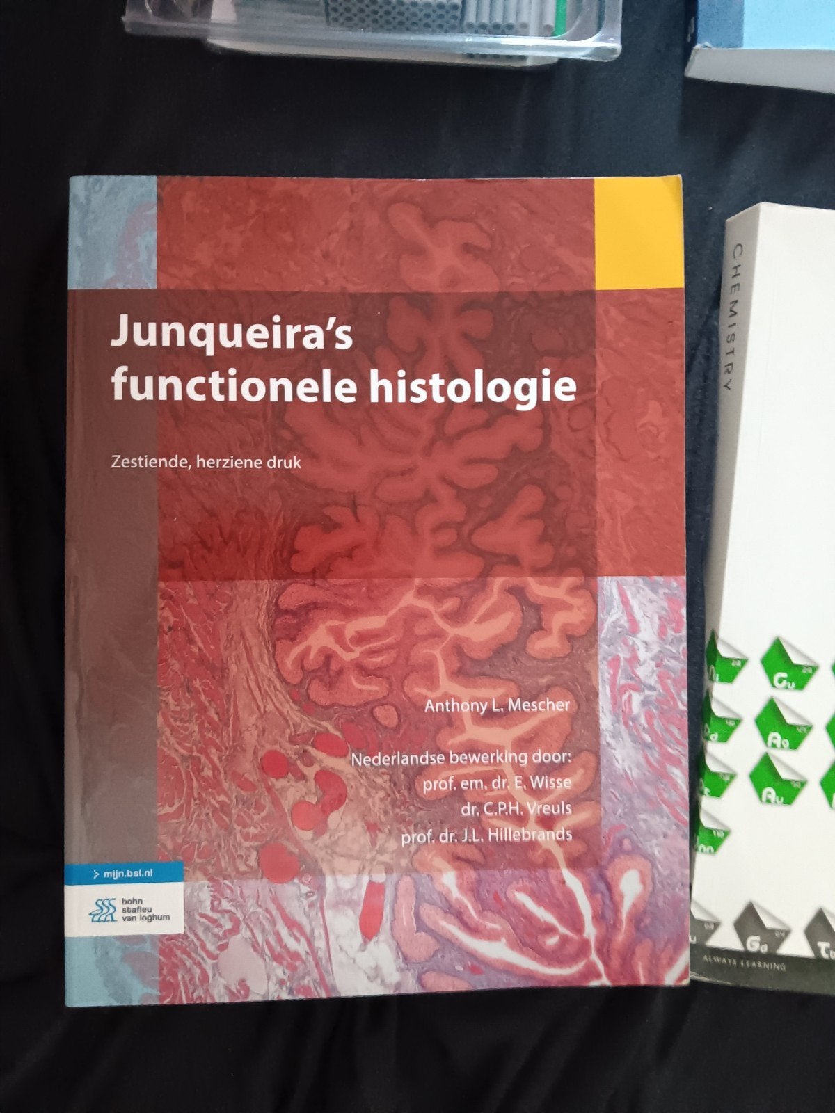 Boek van Farmacie 1ste academiejaar te koop, Boeken, Ophalen