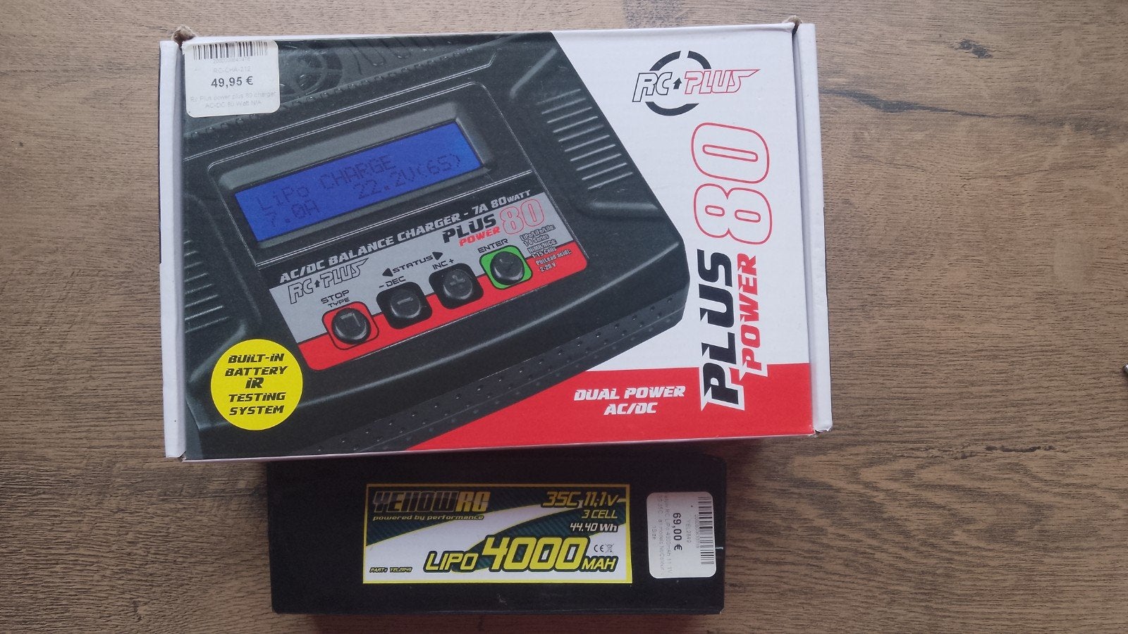 yellow Rc 3s Lipo + oplader, Hobby en Vrije tijd, Ophalen of Verzenden, Zo goed als nieuw