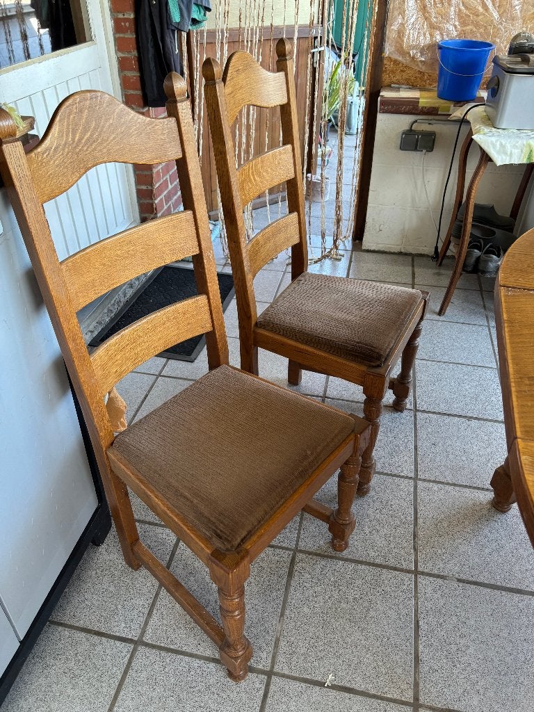 table et 4 chaises en chêne massif,, Maison & Meubles, 150 à 200 cm, Cinq personnes ou plus, Comme neuf, 100 à 150 cm