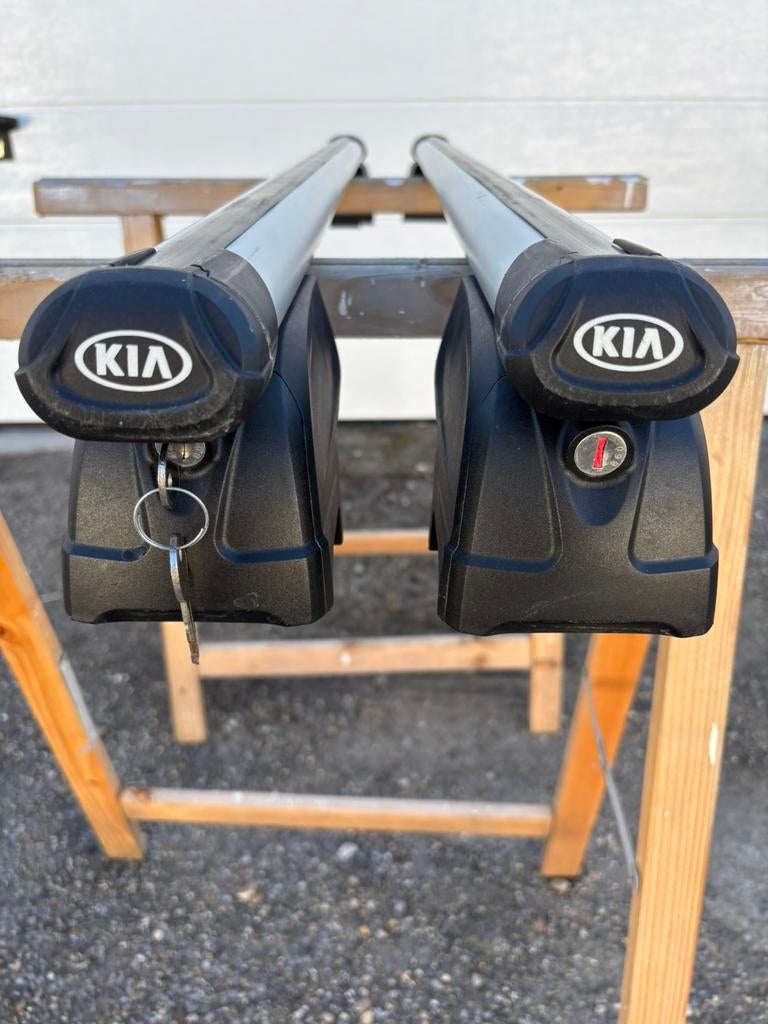 Originele dakdragers KIA SORENTO vanaf 2021, Auto diversen, Dakdragers, Ophalen, Zo goed als nieuw