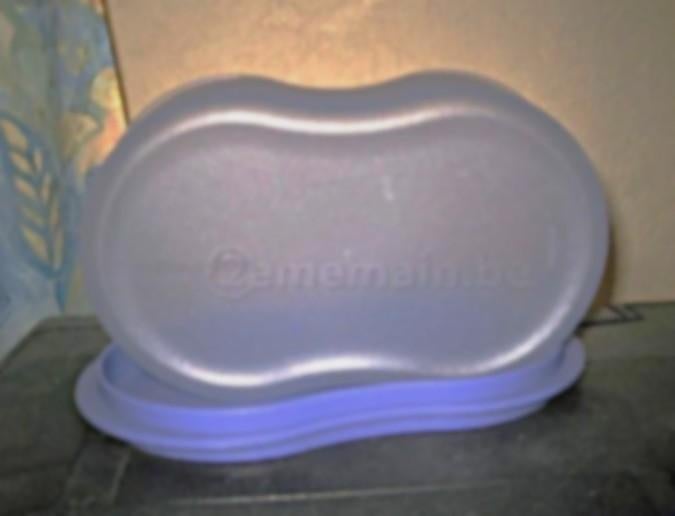 Tupperware : beurrier design, Maison & Meubles, Cuisine| Tupperware, Neuf, Violet, Enlèvement ou Envoi