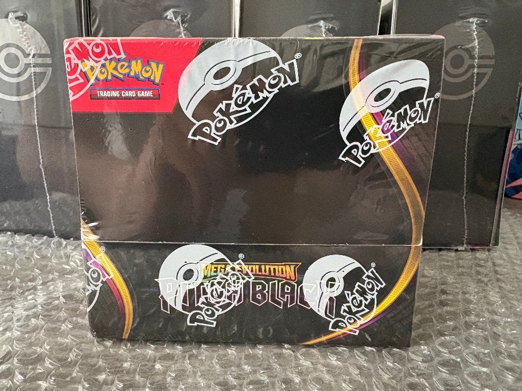 Pitch Black Booster Box, Ophalen, Nieuw, Boosterbox, Foil