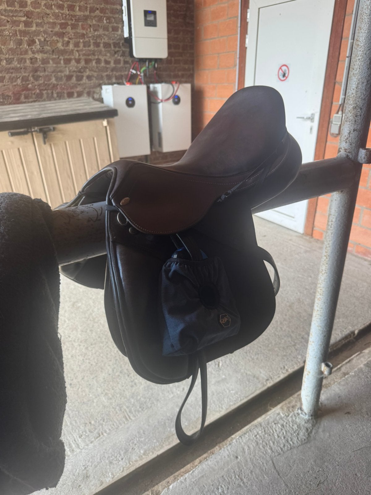 Zadel kantaur naxos 17 inch springzadel, Dieren en Toebehoren, Paarden en Pony's | Zadels, Gebruikt, Kentaur, M (17 inch), Ophalen of Verzenden