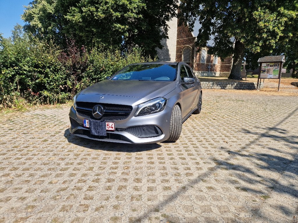 Mercedes-Benz 180 AMG-Line, Auto's, 177 g/km, 4 cilinders, 1595 cc, 5 zetels