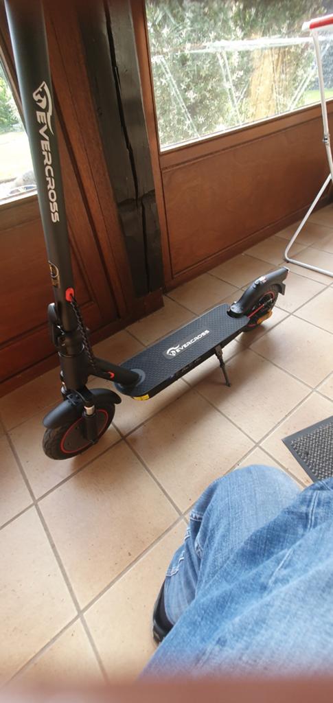 Kleur zwart nieuw, Fietsen en Brommers, Ophalen
