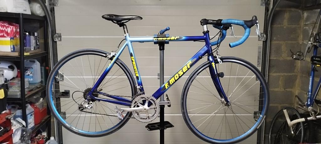 Velo de course f.moser taille 56