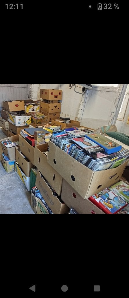 Énorme lot DVD toutes sortes varié à venir voir sur place, Cd's en Dvd's, Dvd's | Overige Dvd's, Alle leeftijden, Ophalen, Gebruikt