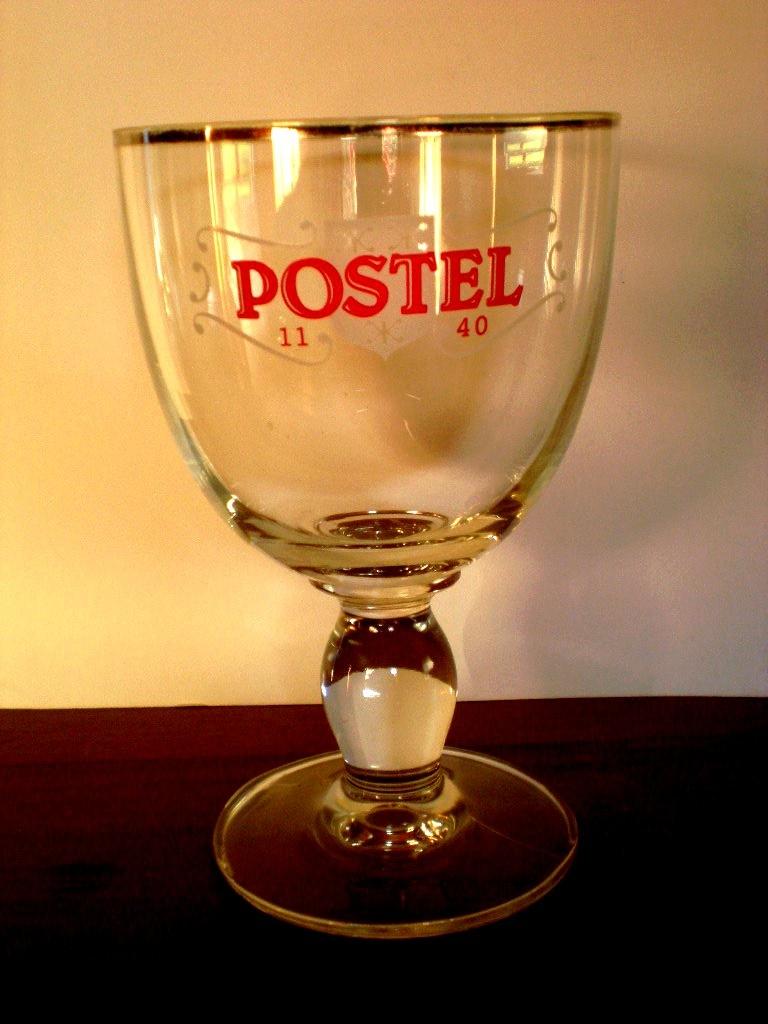 ABBAYE DE POSTEL Nr 2, Enlèvement ou Envoi, Comme neuf, Verre ou Verres