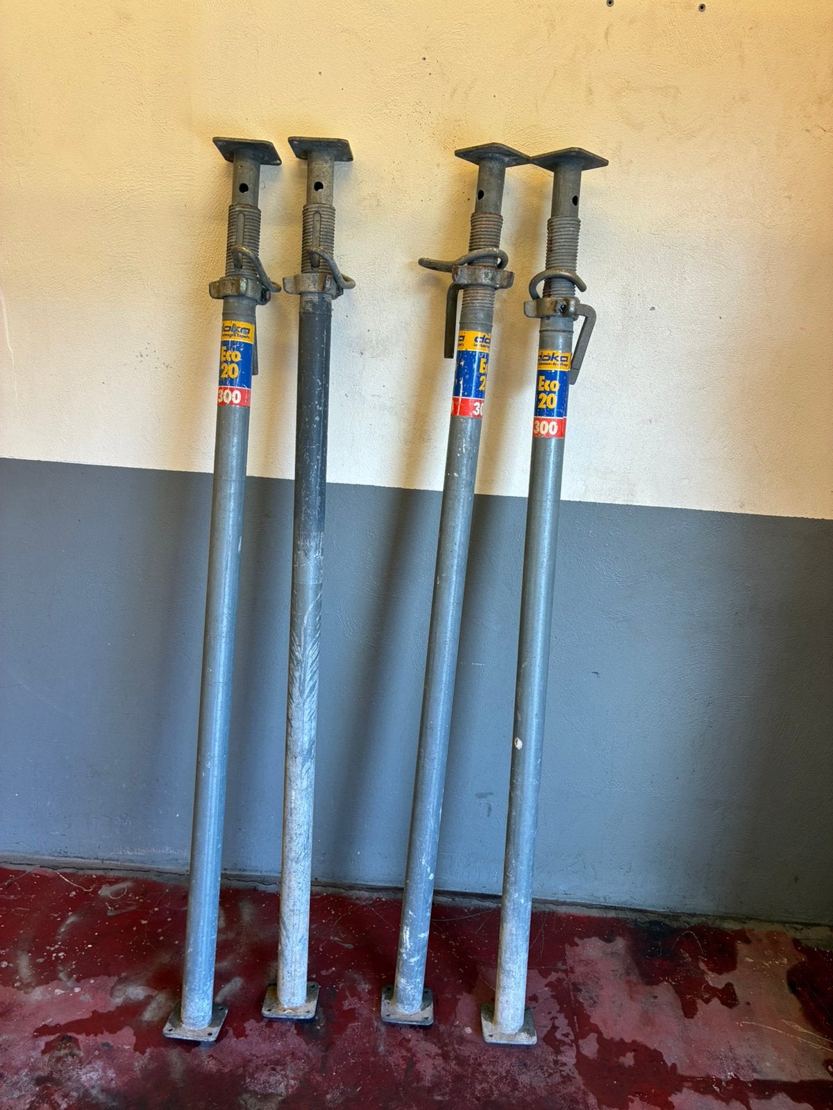 4 bouw schoren, Ophalen, Gebruikt