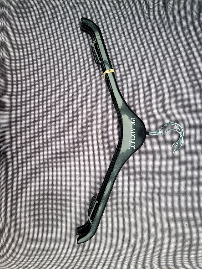 3 kleerhangers zwart Picadilly, Kleding | Dames, Kledinghangers, Ophalen, Gebruikt, Kunststof, Volwassenen